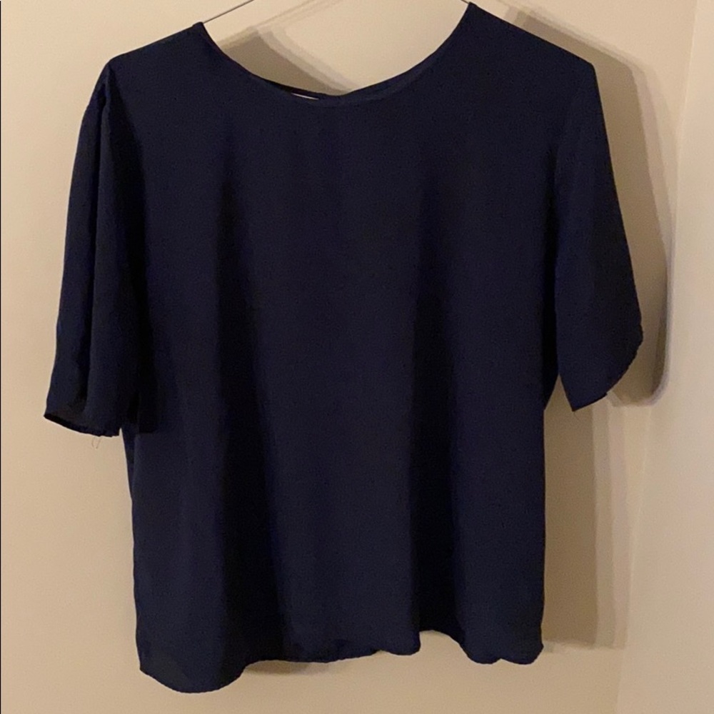 Women’s dress shirt